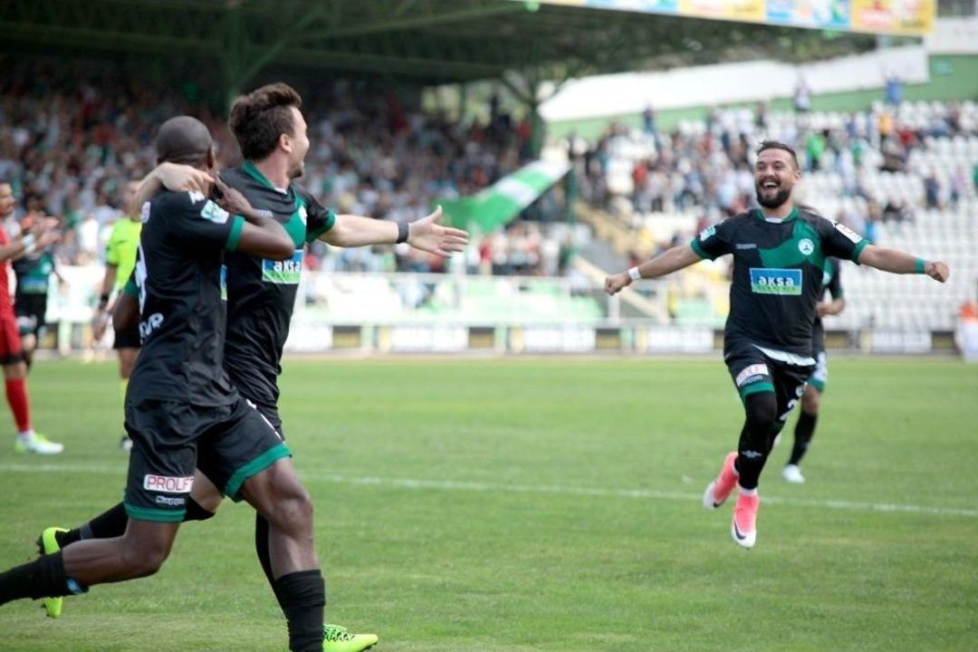 Tff 1. Lig: Akın &Ccedil;orap Giresunspor: 1 - &Uuml;mraniyespor: 1 (ilk Yarı)