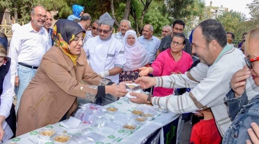 Ateşb&acirc;z Etkinlikleri Aşure İkramıyla Sona Erdi