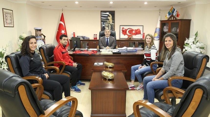 Turgutlu Belediyespor Kadın Futbol Takımı&rsquo;na Takviye