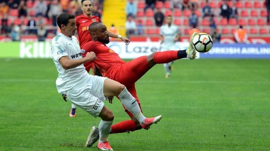 Bursaspor&rsquo;da Golc&uuml;ler Sınıfta Kaldı