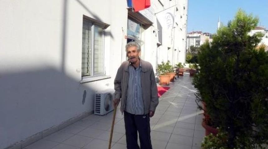 'medula Eczane' Sisteminde 1 Haftalık Bebek G&ouml;r&uuml;nen Edip Dede Neye Uğradığını Şaşırdı