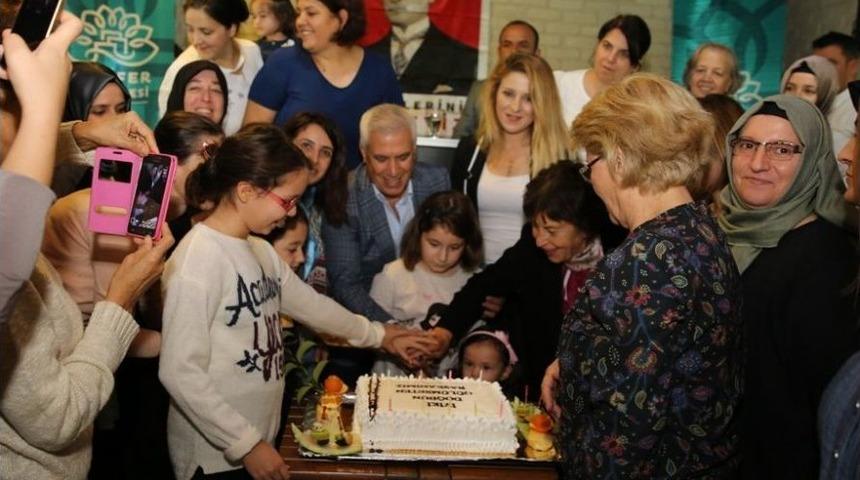 Nil&uuml;fer&rsquo;deki &rsquo;nil&uuml;fer&rsquo;ler Kahvaltıda Buluştu