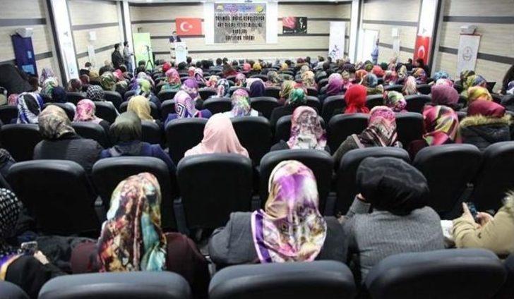 Biga’da Tarımsal Kursların Sertifika Törenine Büyük İlgi G3