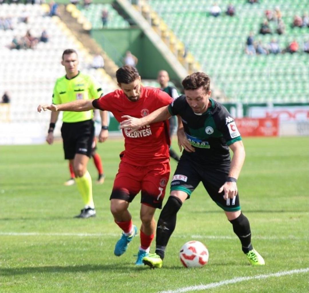 Tff 1. Lig: Akın &Ccedil;orap Giresunspor: 1 - &Uuml;mraniyespor: 1