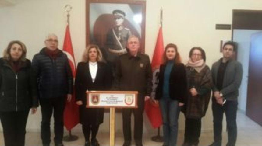 Ayvalık Kent Konsey&rsquo;inden Tsk Rehabilitasyon Merkezi&rsquo;ne Anlamlı Ziyaret