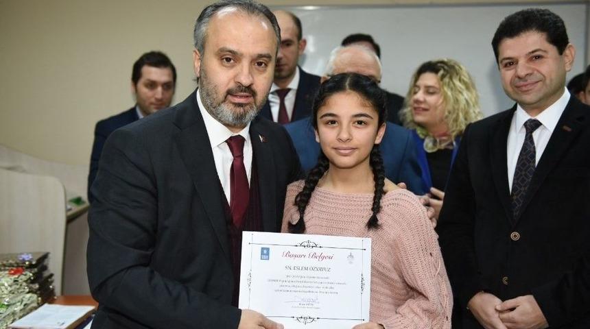 Aktaş&rsquo;tan &Ouml;ğrencilere &lsquo;teknoloji Bağımlılığı&rsquo; Uyarısı