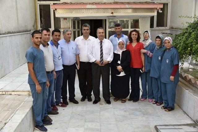 Yunusemre Belediyesi İhtiya&ccedil; Sahiplerinin Yanında 1