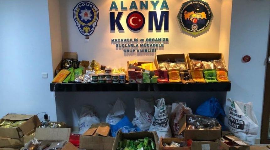 Alanya’da 1 Ton 307 Kilo Kaçak Nargile Tütünü Ele Geçirildi