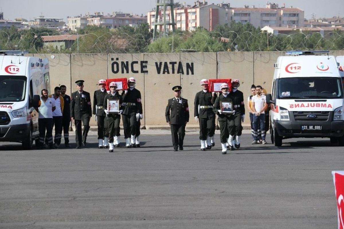 Diyarbakır&rsquo;da Şehit Korucular İ&ccedil;in T&ouml;ren D&uuml;zenlendi