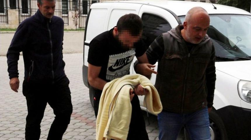 Uyuşturucu Ticaretinden 2 Kişi Adliyeye Sevk Edildi