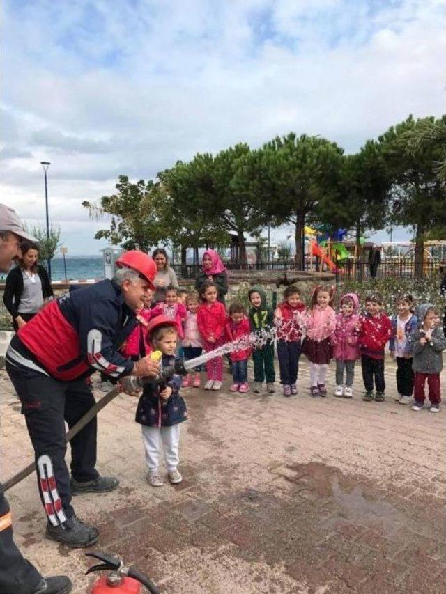 Lapseki’de İtfaiye Haftası Kutlamaları