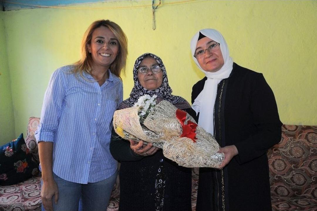 Nebahat Babaş Yaşlıları Unutmadı