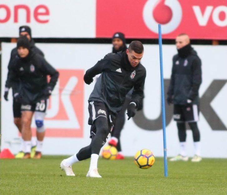 Beşiktaş, Taktik Ve Kondisyon Çalıştı G1