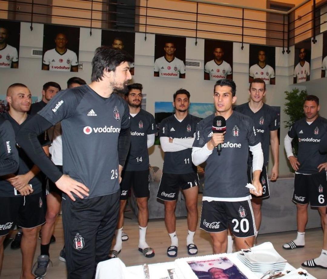 Necip Uysal&rsquo;ın Doğum G&uuml;n&uuml; Kutlandı