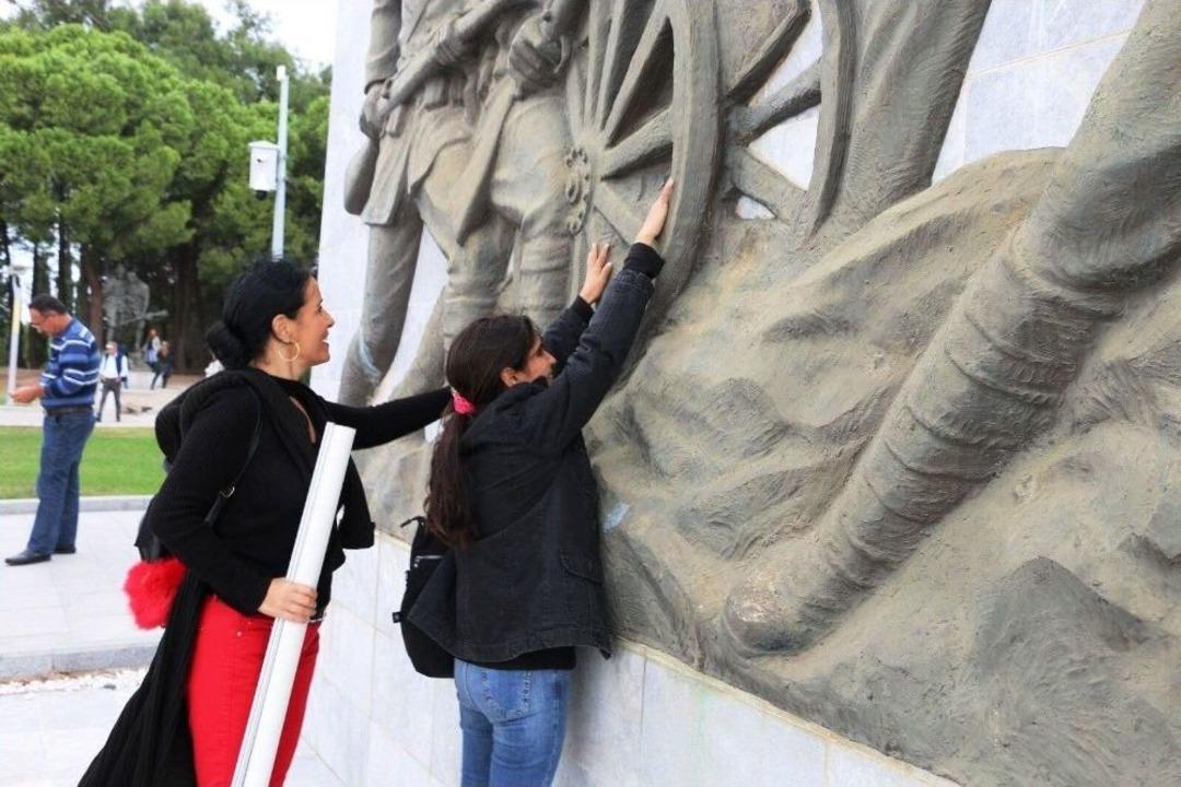 Gelibolu Yarımadası&rsquo;nda G&ouml;rme Ve İşitme Engelli Ziyaret&ccedil;iler Ağırlandı