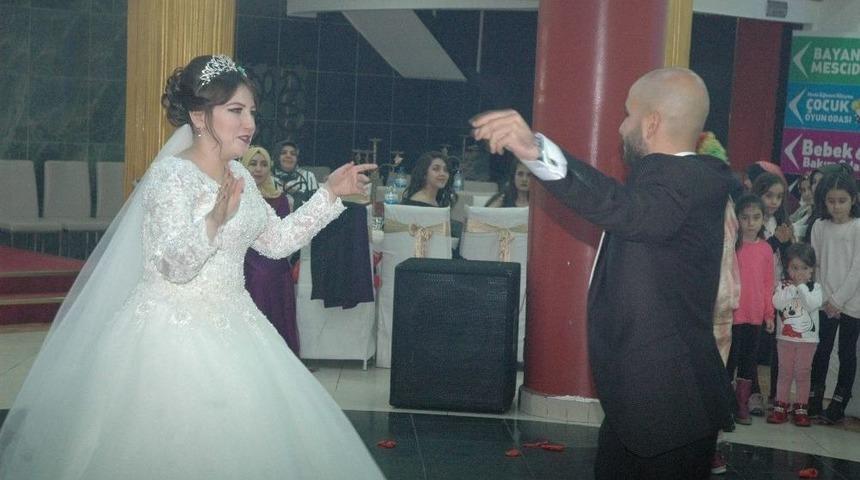 Rus Kick Boks&ccedil;uya T&uuml;rk Usul&uuml; D&uuml;ğ&uuml;n