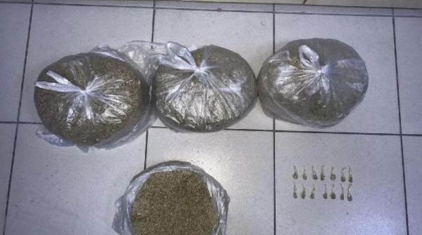 İzmir'de Uyuşturucu Operasyonu: 10 Tutuklama