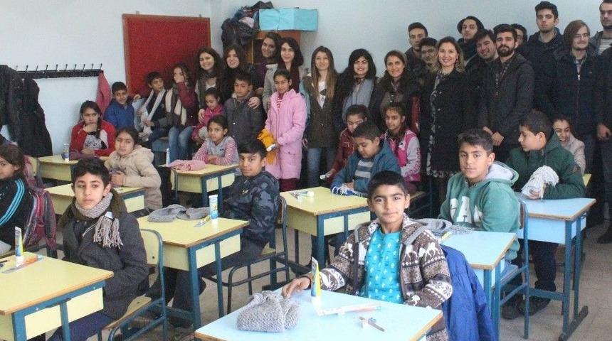 Adü’den Bir Yumak Mutluluk Projesi