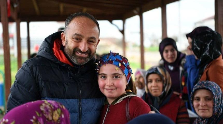 Başkan &Uuml;z&uuml;lmez, Trabzonluları Mutlu G&uuml;nlerinde Yalnız Bırakmadı