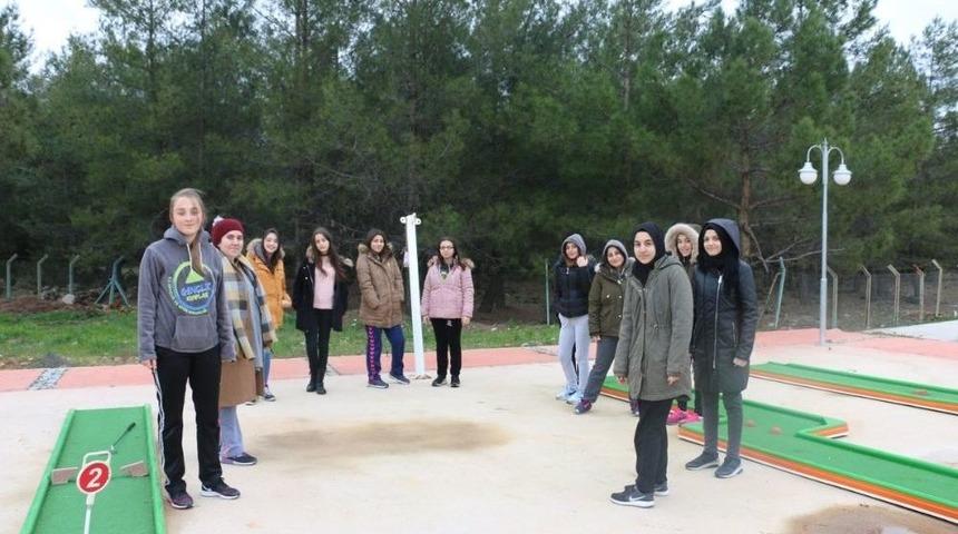 Ey&uuml;psultanlı Kız &Ouml;ğrenciler Simurg Kış Kampı&rsquo;nda Buluştu