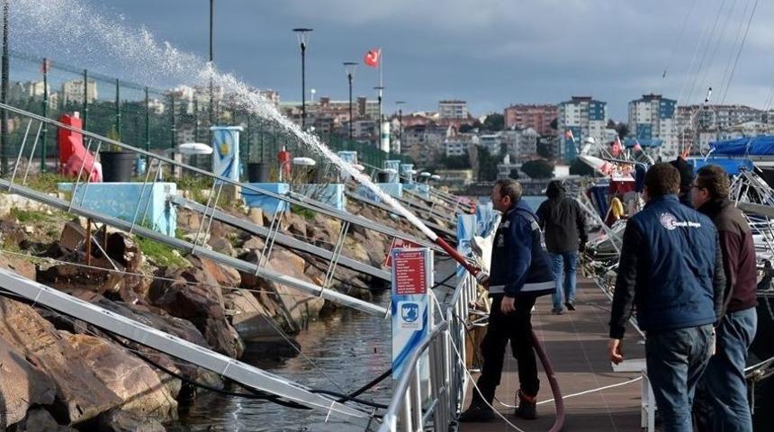 Yat Limanında Yangın Tatbikatı Ger&ccedil;ekleştirildi