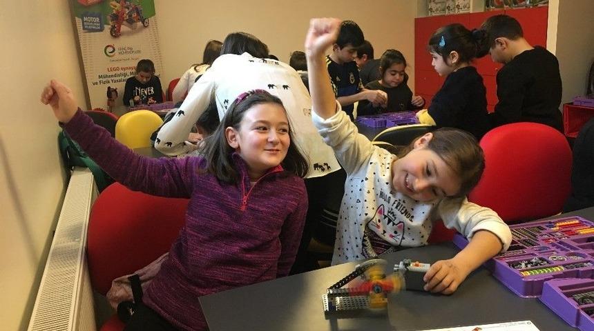 Maltepeli &Ccedil;ocuklara Yarıyıl Tatilinde Uygulamalı Eğitim