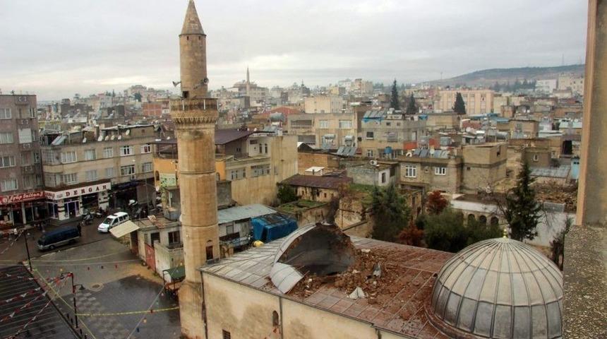 Roket İsabet Eden Cami Havadan G&ouml;r&uuml;nt&uuml;lendi