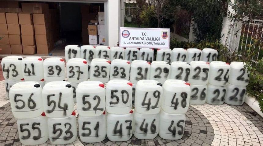 Antalya&rsquo;da 21 Bin Litre Ka&ccedil;ak İ&ccedil;ki Ele Ge&ccedil;irildi