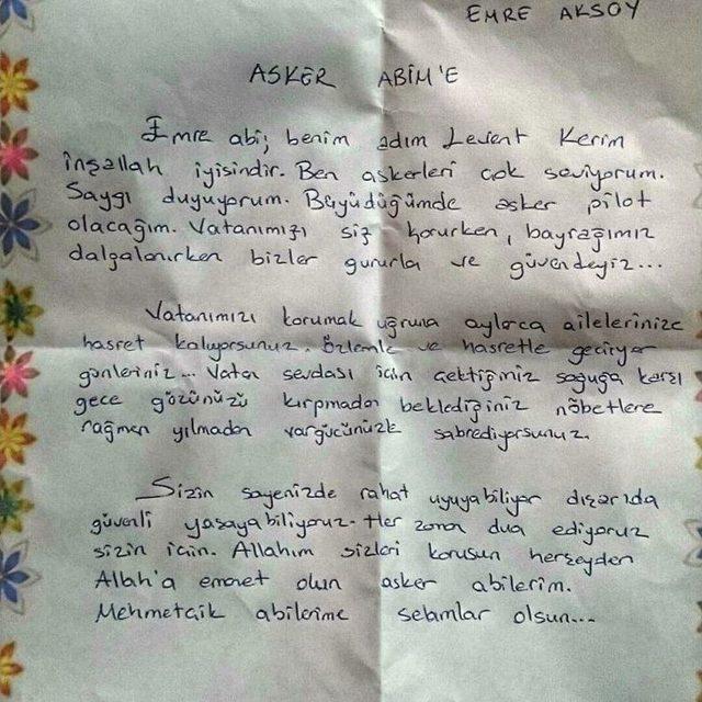 Minik Kalplerden Kahraman Mehmetçik’e Duygulandıran Hediye