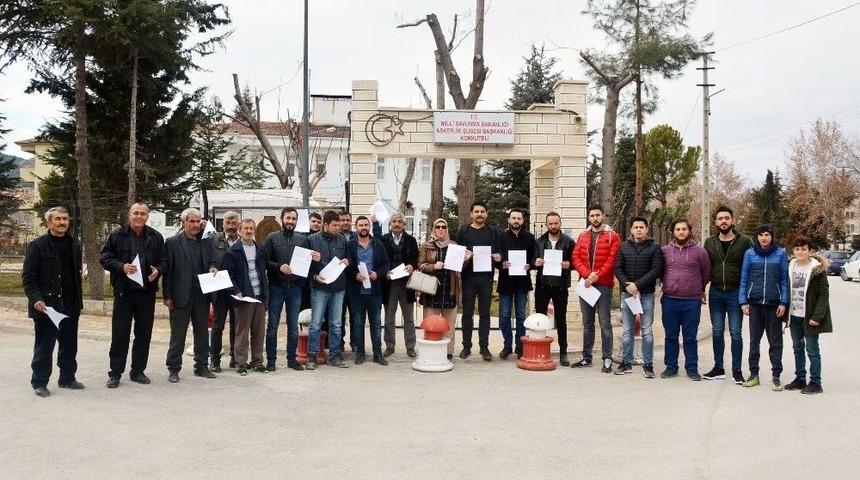 Mhp&rsquo;liler G&ouml;n&uuml;ll&uuml; Askerlik İ&ccedil;in Başvurdu