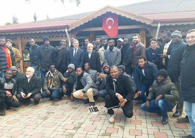 Afrikalı Gençler Simav’a Hayran Kaldı