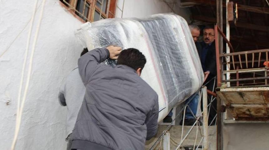 B&uuml;y&uuml;kşehirden Hasta Yatağı Ve Ev Eşyası Yardımı