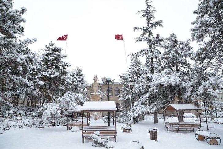 Nevşehir Beyaza Büründü G3