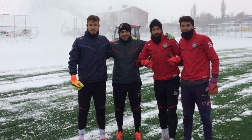 Kars 36 Spor Haftayı &lsquo;bay&rsquo; Ge&ccedil;irecek