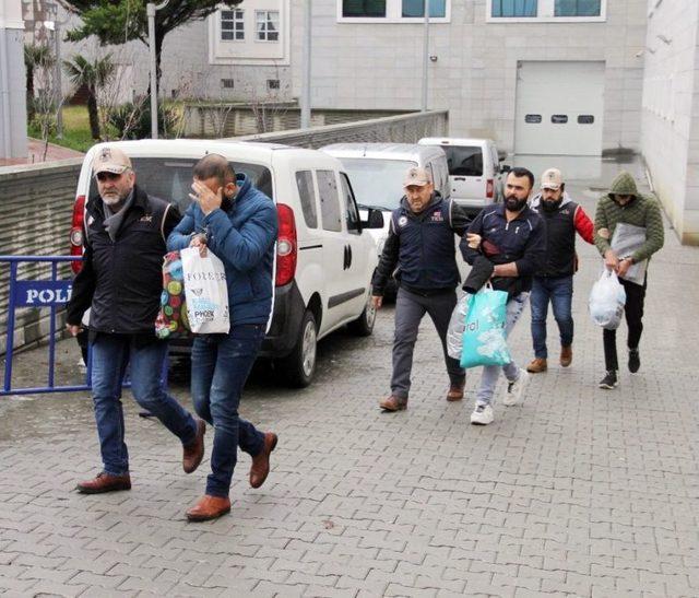 Samsun’da Deaş’ın Adını Kullanarak Haraç Toplayan 8 Iraklı Adliyeye Sevk Edildi