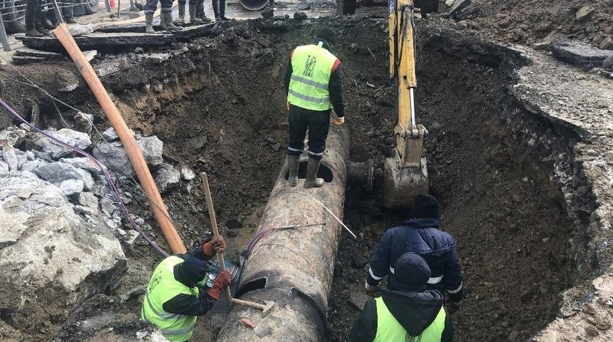 Tarabya&rsquo;da &Ccedil;&ouml;ken Yoldaki &Ccedil;alışmalar Devam Ediyor