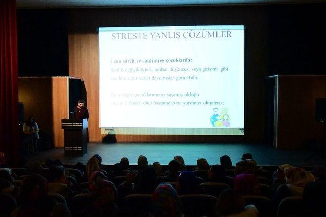 İpekyolu Belediyesinden ‘stresle Mücadele’ Konulu Seminer