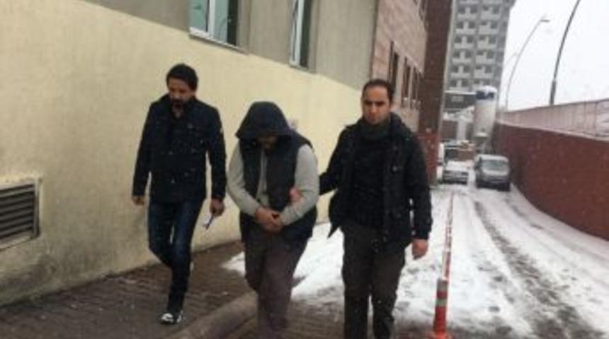 Otob&uuml;s Ve Kamyon &Ccedil;alan Hırsız Yakalandı