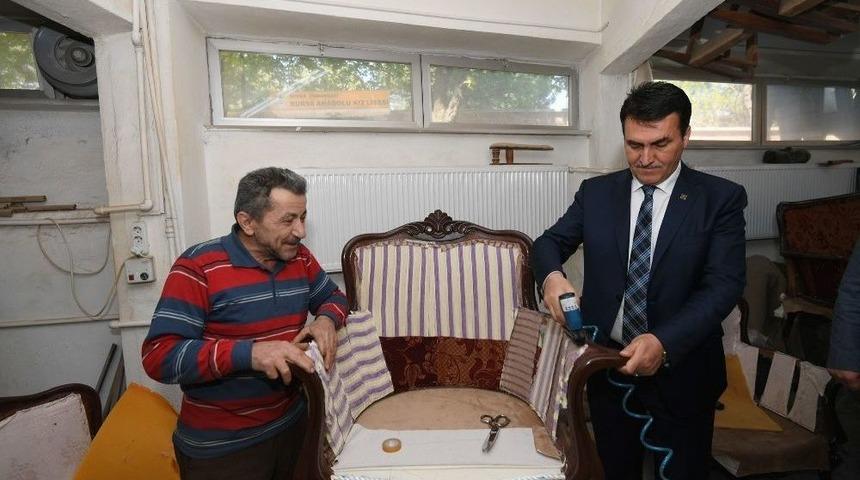 Osmangazi’de Bin 500 İşletmeye Ruhsat Verildi