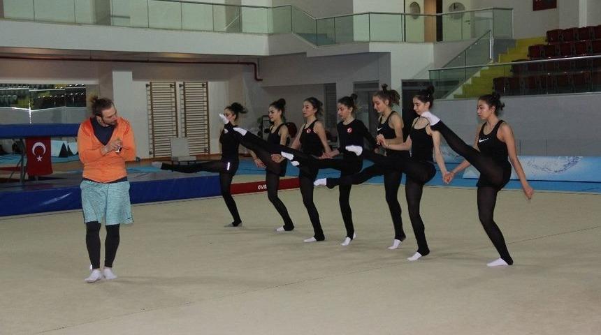 Ritmik Cimnastik Grup Milli Takımı Mersin&rsquo;de