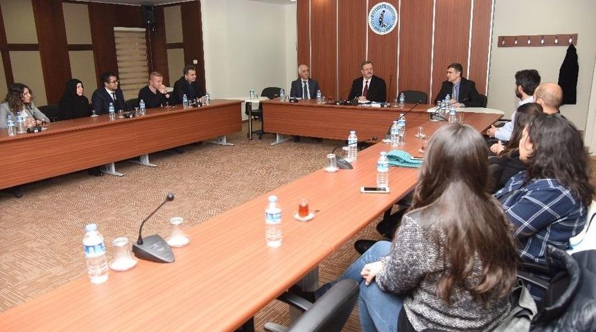 Akü’de Yardımcı Doçent Kadrolarına Atanan 16 Akademisyen İçin Tanışma Toplantısı Düzenlendi