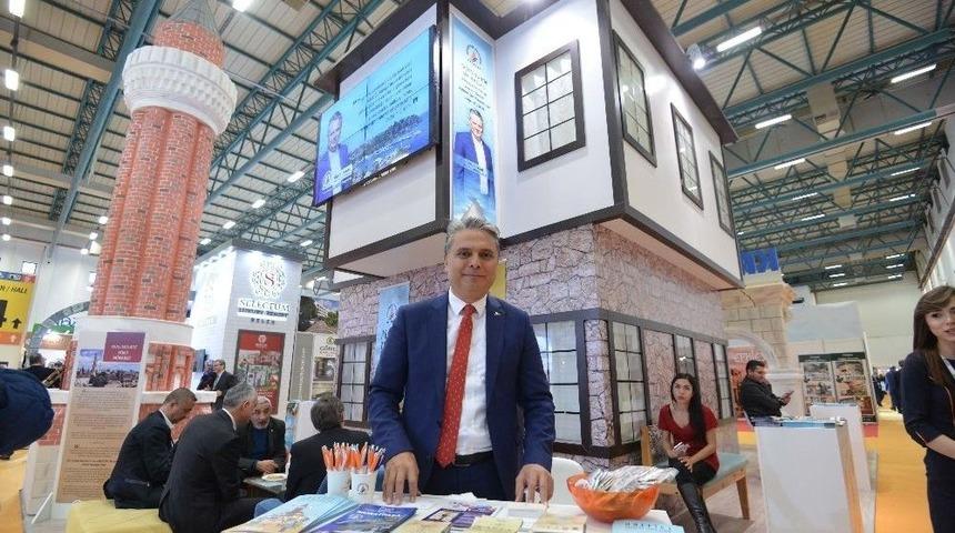 Uysal, Muratpaşa&rsquo;yı Anlattı