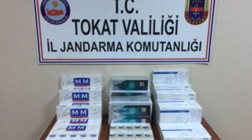 İran Plakalı Otob&uuml;sten 820 Paket Ka&ccedil;ak Sigara &Ccedil;ıktı