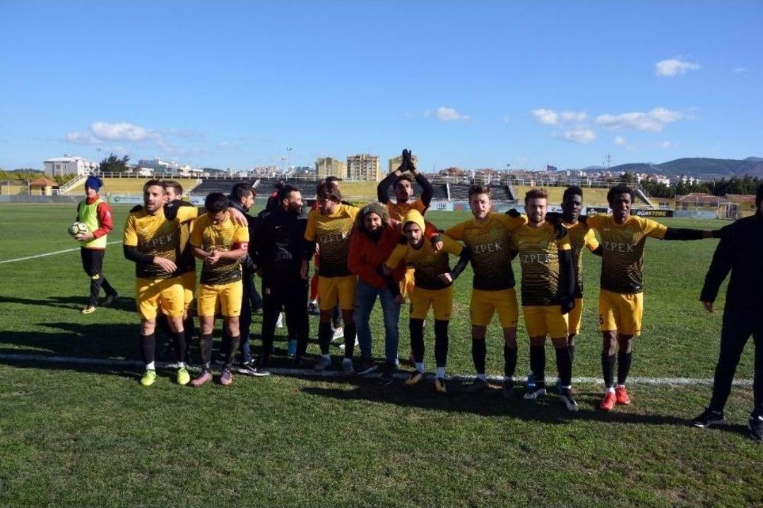 İzmir S&uuml;per Amat&ouml;r Lig: Aliağaspor: 3 - Bornova Belediyespor: 0