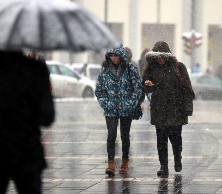 Kayseri’de Kar Yağışı Devam Ediyor G3