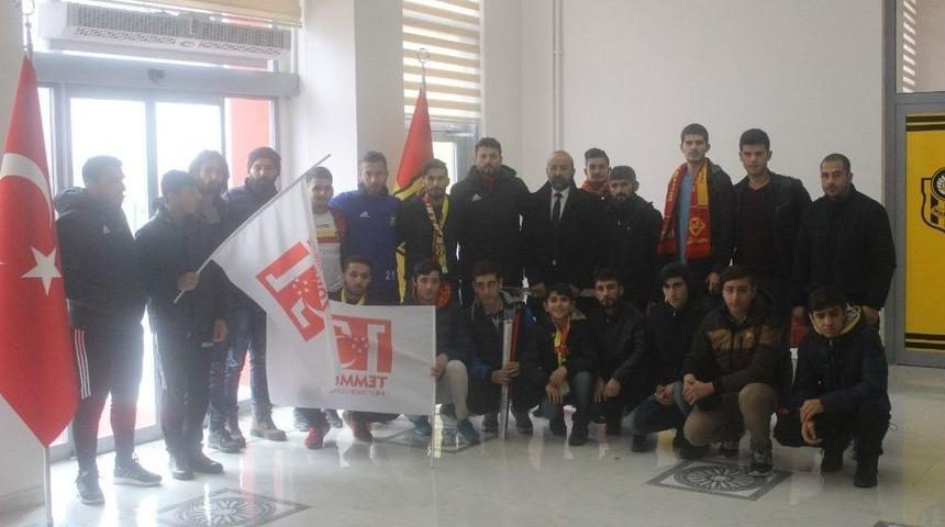 15 Temmuz Gen&ccedil;lerinden Evkur Yeni Malatyaspor&rsquo;a Destek
