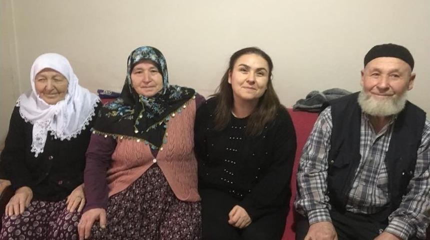 39 Yıllık Anne Hasreti Facebook&rsquo;ta Son Buldu