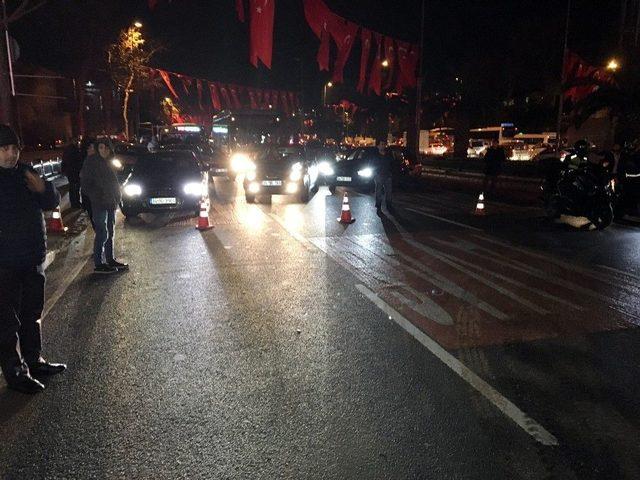 Vatan Caddesi’nde Yaşanan İlginç Kaza Yolu Bir Buçuk Saat Trafiğe Kapadı