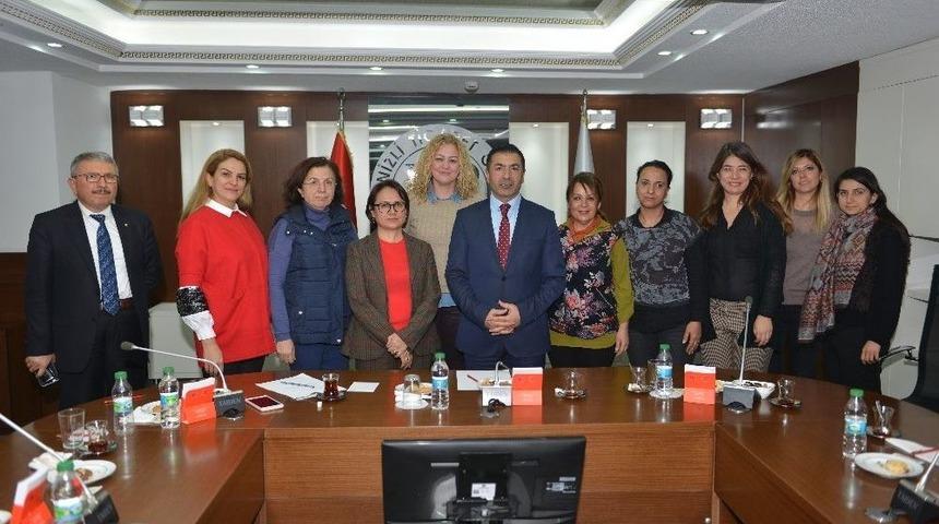 Kadın Girişimciler, 2018 Yılındaki Hedefleri İ&ccedil;in Toplandı