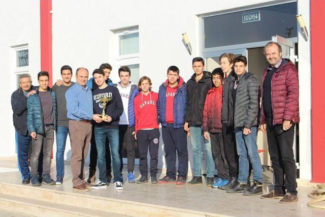 Kavaklı Anadolu Lisesi Spordaki Başarılarıyla Göz Doldurdu